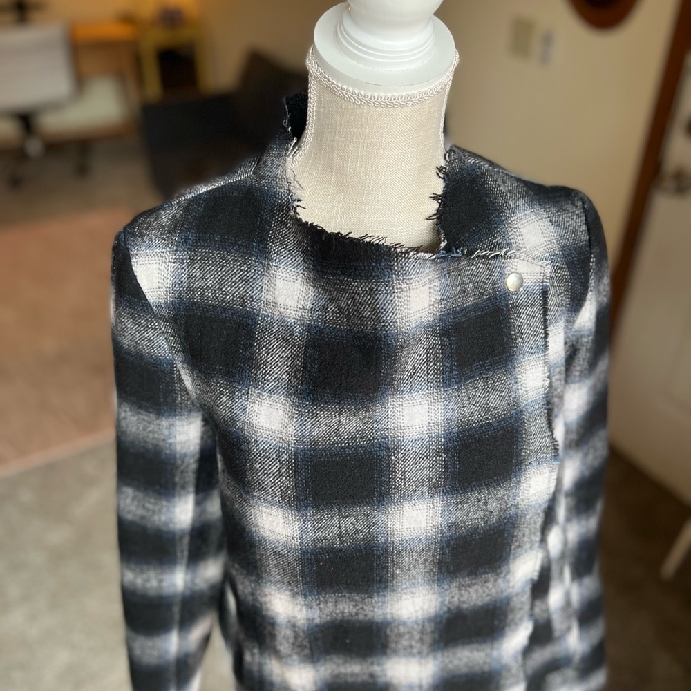 Plaid Wool Blazer/Coat